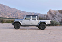 Cargar imagen en el visor de la galería, Fabtech 20-21 Jeep JT 4WD Gas 3in Sport System w/Stealth