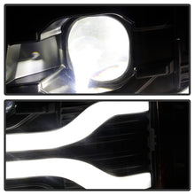 Cargar imagen en el visor de la galería, Spyder Chevy Silverado 1500 07-13/2500HD/3500HD 07-14 LED Black PRO-YD-CS07V3PL-BK