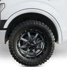 Cargar imagen en el visor de la galería, Bushwacker 17-18 Ford F-250 Super Duty OE Style Flares - 4 pc - Oxford White