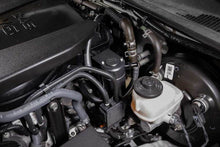Cargar imagen en el visor de la galería, K&amp;N 16-23 Toyota Tacoma 3.5L Oil Catch Can