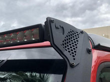 Cargar imagen en el visor de la galería, Go Rhino 18-20 Jeep Wrangler JL/JLU/Gladiator JT XE Windshield Light Bar Mount - 50in Single Row
