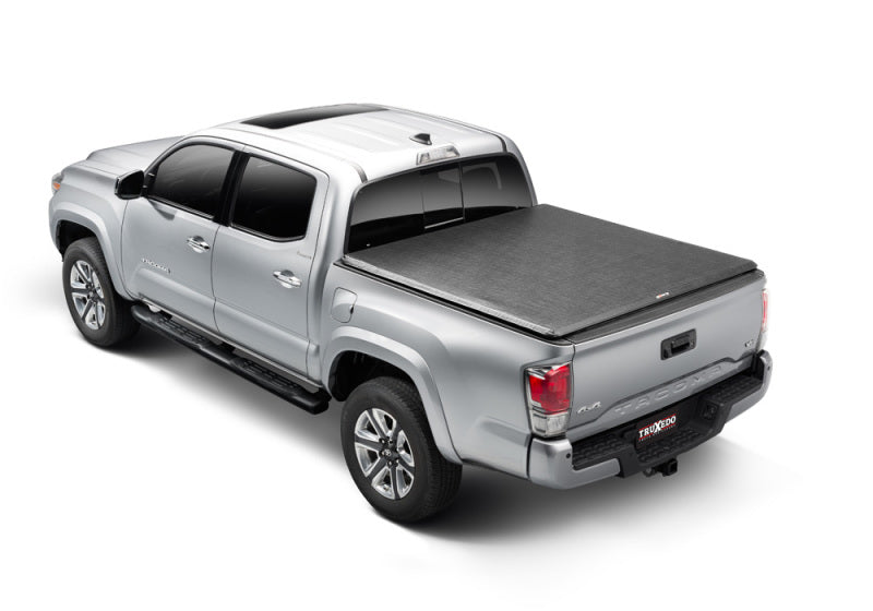 Truxedo 2022+ Toyota Tundra w/ Deck Rail System 5ft 6in TruXport Bed Cover