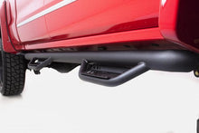 Cargar imagen en el visor de la galería, Lund 15-17 Chevy Colorado Crew Cab Terrain HX Step Nerf Bars - Black