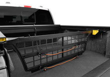 Cargar imagen en el visor de la galería, Roll-N-Lock 21+ Ford F-150 Cargo Manager