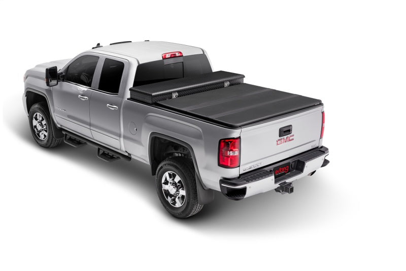 Extang 2019 Chevy/GMC Silverado/Sierra 1500 (New Body Style - 6ft 6in) Solid Fold 2.0 Toolbox