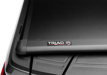 Cargar imagen en el visor de la galería, UnderCover 05-21 Nissan Frontier 6ft w/ Factory Cargo Management System Triad Bed Cover