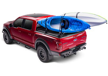 Cargar imagen en el visor de la galería, Retrax 15-18 F-150 Super Crew &amp; Super Cab 5.5ft Bed RetraxONE XR