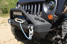 Load image into Gallery viewer, DV8 Offroad 07-18 Jeep Wrangler JK/JL FS-15 Steel Stubby Front Bumper w/ Fog Lights