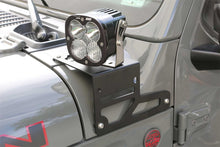 Cargar imagen en el visor de la galería, Fabtech 18-21 Jeep JL/JT Light Bracket Kit (Non-Adjustable)