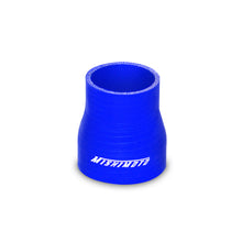 Cargar imagen en el visor de la galería, Mishimoto 2.0 to 2.5 Inch Blue Transition Coupler