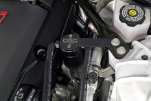 Cargar imagen en el visor de la galería, J&amp;L 16-24 Chevrolet Camaro LT1 6.2L Driver Side Oil Separator 3.0 - Black Anodized