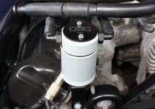 Cargar imagen en el visor de la galería, J&amp;L 99-04 Ford Mustang GT Passenger Side Oil Separator 3.0 - Clear Anodized