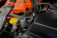 Cargar imagen en el visor de la galería, J&amp;L 15-23 Ford Mustang GT/15-20 Ford Mustang GT350 Passenger Side Oil Separator 3.0 - Clear Anod