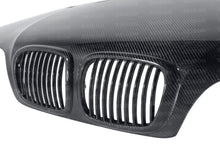 Cargar imagen en el visor de la galería, Seibon 97-03 BMW 5 Series 4Dr (E39) GTR-Style Carbon Fiber Hood