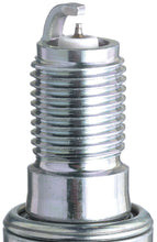 Cargar imagen en el visor de la galería, NGK Iridium IX Spark Plug Box of 4 (CR9EHIX-9)
