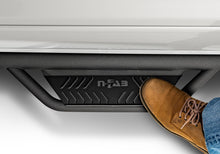 Cargar imagen en el visor de la galería, N-Fab Podium LG 15.5-19 Dodge RAM 1500 Crew Cab 6.4ft Bed - Bed Access - Tex. Black - 3in