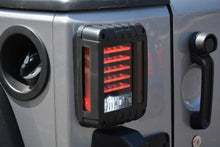 Cargar imagen en el visor de la galería, DV8 Offroad 07-18 Jeep Wrangler JK Horizontal LED Tail Light