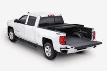 Cargar imagen en el visor de la galería, Tonno Pro 04-06 Chevy Silverado 1500 5.8ft Fleetside Tonno Fold Tri-Fold Tonneau Cover