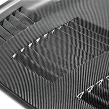 Cargar imagen en el visor de la galería, Seibon 09-12 Nissan GTR R35 GTII-Style Carbon Fiber Hood