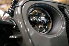 Cargar imagen en el visor de la galería, DV8 Offroad 18-22 Jeep Gladiator Wrangler LED Projector Headlights