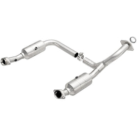 MagnaFlow DF Cat Conv 06-09 Ford Explorer/06-10 Mercury Mountaineer 4.6L Y-Pipe Assembly (49 State)