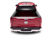 Cargar imagen en el visor de la galería, Truxedo 19-21 RAM 1500 (New Body) w/Multifunction Tailgate 5ft 7in Sentry CT Bed Cover