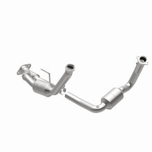 Cargar imagen en el visor de la galería, MagnaFlow Conv DF 06-07 Jeep Commander / 05-10 Grand Cherokee 5.7L Y-Pipe Assy (49 State)