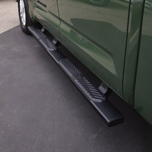 Cargar imagen en el visor de la galería, Westin 2022-2023 Toyota Tundra R5 Nerf Step Bars - Black