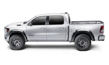 Cargar imagen en el visor de la galería, Bushwacker 19-22 Dodge Ram 1500 Pocket Style Rear Flares 2pc - Black