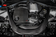 Cargar imagen en el visor de la galería, Eventuri BMW M2 Competition - Black Carbon Intake