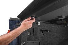 Cargar imagen en el visor de la galería, Extang 99-16 Ford Super Duty Short Bed 6.5ft Bed Endure ALX