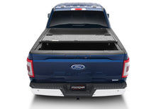 Cargar imagen en el visor de la galería, UnderCover 2021+ Ford F-150 Crew Cab 5.5ft Ultra Flex Bed Cover