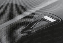 Cargar imagen en el visor de la galería, Seibon 09-10 Nissan 370Z / Fairlady Z (Z34) GTR Carbon Fiber Hood