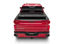 Cargar imagen en el visor de la galería, UnderCover 19-20 Chevy Silverado 1500 (w/ or w/o MPT) 5.8ft Flex Bed Cover