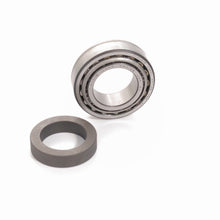 Cargar imagen en el visor de la galería, Omix Axle Shaft Bearing Kit w/Retainer 70-18 CJ &amp; Wra