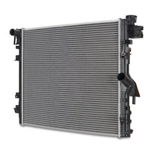 Cargar imagen en el visor de la galería, Mishimoto 07-15 Jeep Wrangler JK Replacement Radiator - Plastic