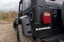 Cargar imagen en el visor de la galería, Bushwacker 97-06 Jeep Wrangler Trail Armor Rear Corners - Black