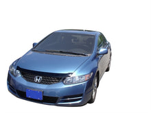 Cargar imagen en el visor de la galería, AVS 06-10 Honda Civic Coupe Aeroskin Low Profile Acrylic Hood Shield - Smoke