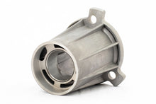 Cargar imagen en el visor de la galería, Omix NP231 Transfer Case Housing Extension 87-95(YJ)