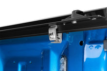 Cargar imagen en el visor de la galería, Tonno Pro 09-19 Ford F-150 5.5ft Styleside Lo-Roll Tonneau Cover