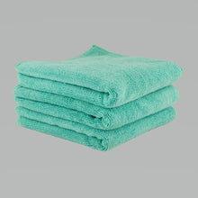 Cargar imagen en el visor de la galería, Chemical Guys Workhorse Microfiber Towel (Exterior)- 16in x 16in - Green - 3 Pack