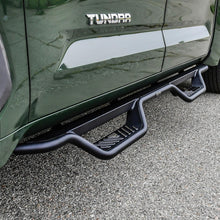 Cargar imagen en el visor de la galería, Westin 2022+ Toyota Tundra Crew Max Outlaw Nerf Step Bars