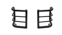 Cargar imagen en el visor de la galería, Body Armor 4x4 07-18 Jeep Wrangler JK Tail Light Guard Wrap Around Design