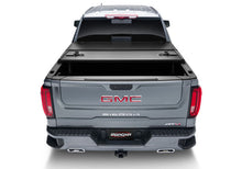 Load image into Gallery viewer, UnderCover 07-22 Toyota Tundra 6.5ft Triad Bed Cover