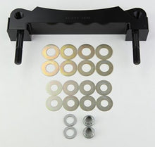 Cargar imagen en el visor de la galería, Wilwood Caliper Mounting Kit w/Bracket W6A Caliper GM 1500 Front