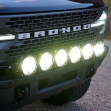 Cargar imagen en el visor de la galería, KC HiLiTES 21+ Ford Bronco 39in. Gravity LED Pro6 Light Bar Kit Front Bumper