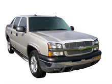 Cargar imagen en el visor de la galería, AVS 03-05 Chevy Silverado 1500 Aeroskin Low Profile Hood Shield - Chrome