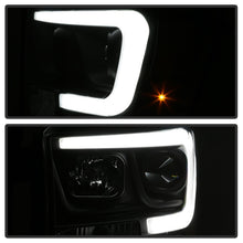 Cargar imagen en el visor de la galería, Spyder Dodge Ram 1500 06-08 V2 Projector Headlights - Light Bar DRL - Black (PRO-YD-DR06V2-LB-BK)