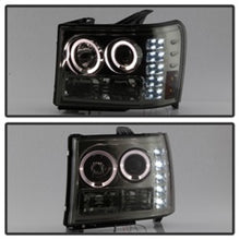 Cargar imagen en el visor de la galería, Spyder GMC Sierra 1500/2500/3500 07-13 Projector Headlights LED Halo- LED Smoke PRO-YD-GS07-HL-SM