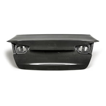 Cargar imagen en el visor de la galería, Seibon 14-15 Kia Optima OE Style Carbon Fiber Trunk Lid (Excl 2016 Models)